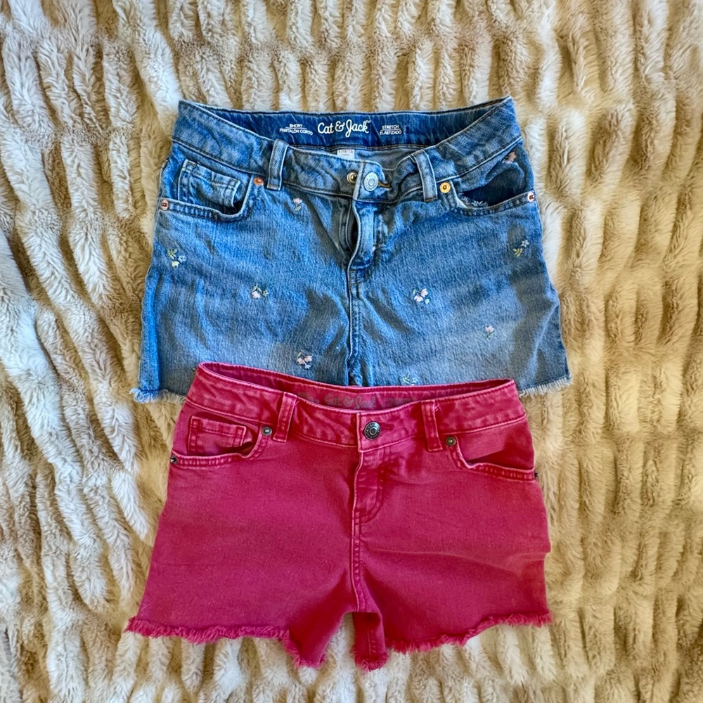 Cat & Jack Girls Denim Blue Floral Embroidered Shorts + Pink Frayed Hem Shorts
